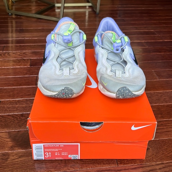 NIKE Run Flow kids shoes - Picture 10 of 14